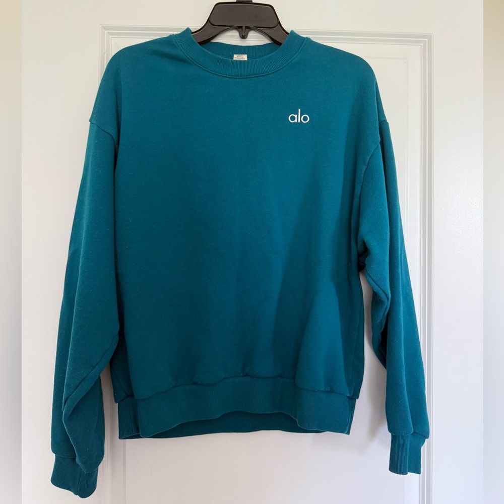 ALO Yoga Deep Teal Crewneck Sweatshirt